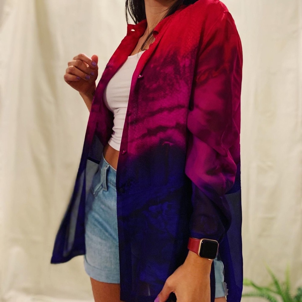 Hand painted Silk Blouse - Picture 3 of 4